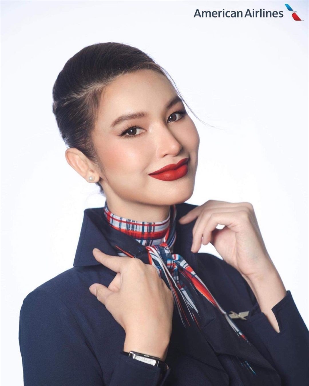 Nhan sắc người đẹp chuyển giới lăn ra sàn khi đăng quang hoa hậu ảnh 9