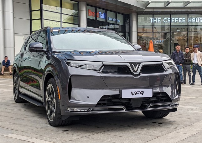 VinFast VF 9 lên kệ tại Mỹ trong quý 1/2024