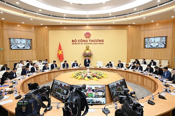 Vượt khó để thực hiện đúng tiến độ đường dây 500kV mạch 3