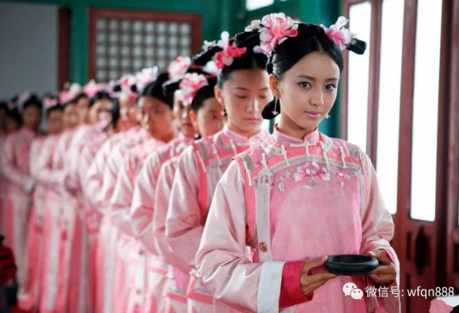 Vì sao cung nữ nhà Thanh chỉ được phép nằm nghiêng, co chân khi ngủ? Lý do đằng sau khiến ai nấy cũng xót xa