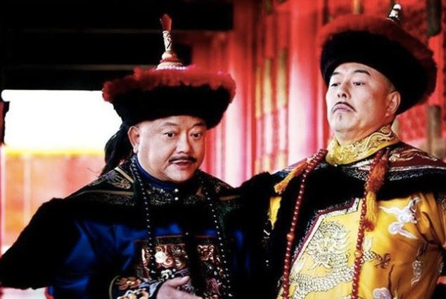 Vì sao biết Hòa Thân là đại tham quan nhưng Càn Long vẫn tin dùng?