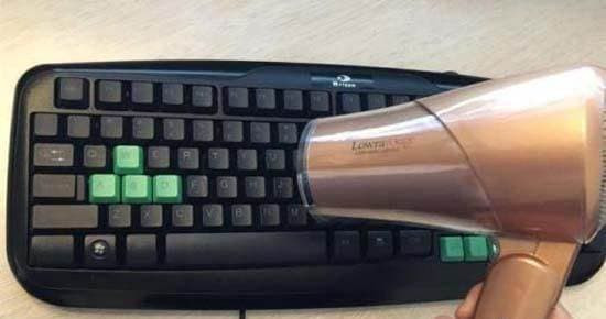 Đừng chỉ dùng nó để sấy tóc, nó ẩn chứa rất nhiều công dụng thông minh, điều cuối cùng là rất thiết thực!