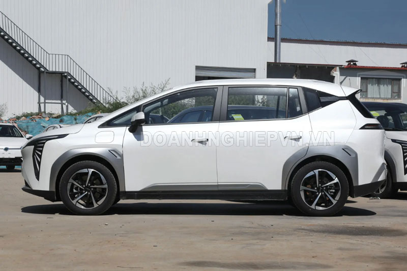 SUV công suất 204 mã lực, nhiều tính năng an toàn tiên tiến, giá gần 480 triệu đồng