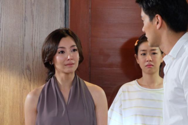 Đang học đại học, em gái đòi nghỉ để xuất khẩu lao động, lý do em nói làm tôi đau đớn tim gan