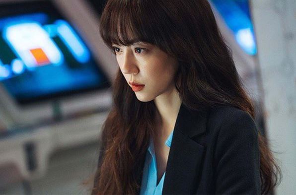 Khi anh đến với tôi chẳng có gì, nay 'trúng quả' thì vợ cũ của chồng liền mò tới đòi phần