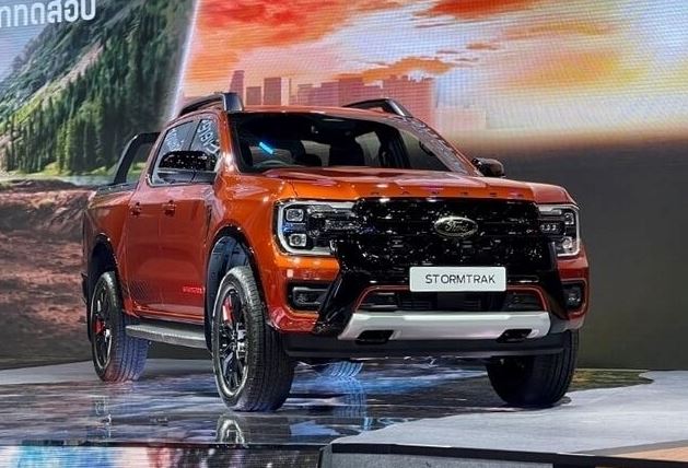 Ford Ranger Stormtrak sắp về Việt Nam tháng sau, thay thế bản Wildtrak?