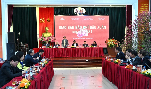 Các cơ quan báo chí tiếp tục đồng hành bảo vệ bản quyền, siết chặt về đạo đức nhà báo