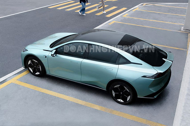 Xe điện đẹp long lanh, phạm vi hoạt động 610 km/lần sạc, giá hơn 510 triệu đồng
