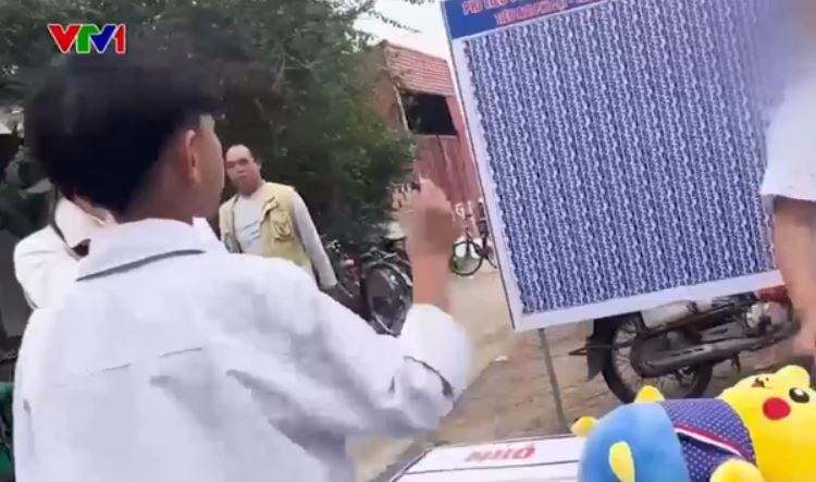 Cờ bạc “núp bóng” trò chơi dân gian