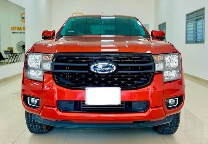 Lăn bánh 20.000 km, 'vua bán tải' Ford Ranger chạy lướt rao bán lại với giá rẻ bất ngờ