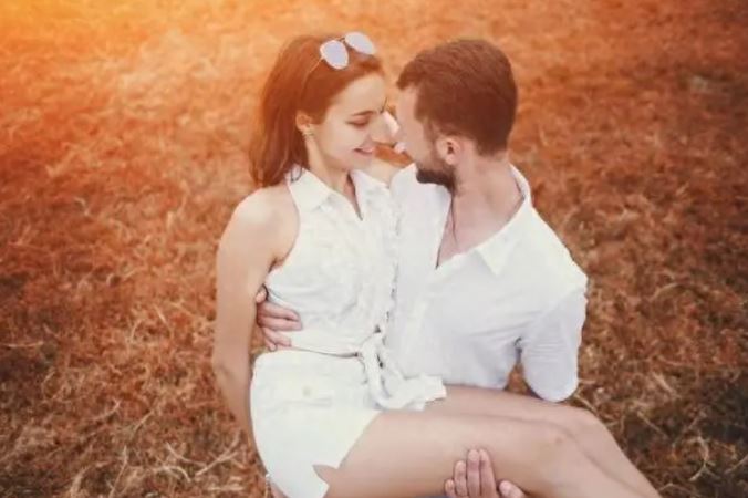 
Năm 2024, ba cung hoàng đạo này sẽ gặp được những mối quan hệ mới, tình yêu hạnh phúc sẽ đến