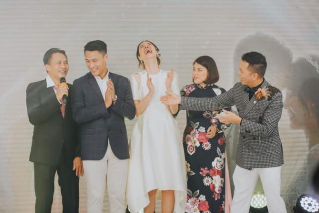 Nàng WAG từng dính thị phi “cơm không lành, cạnh không ngọt” với mẹ chồng, sau 7 năm chung sống hạnh phúc, liên tục tậu biệt thự, xe sang