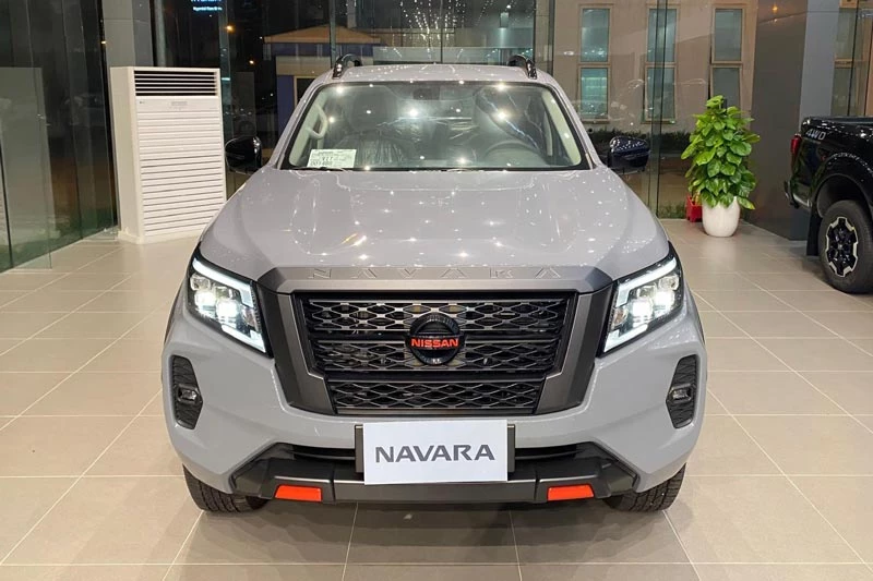 Nissan Navara.