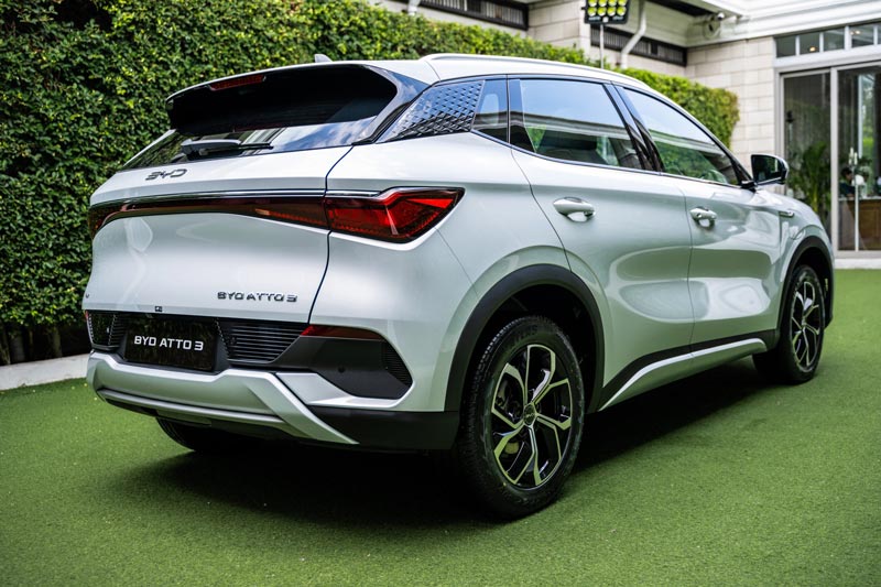 Xe gầm cao công suất 201 mã lực, thiết kế ấn tượng, giá gần 590 triệu đồng