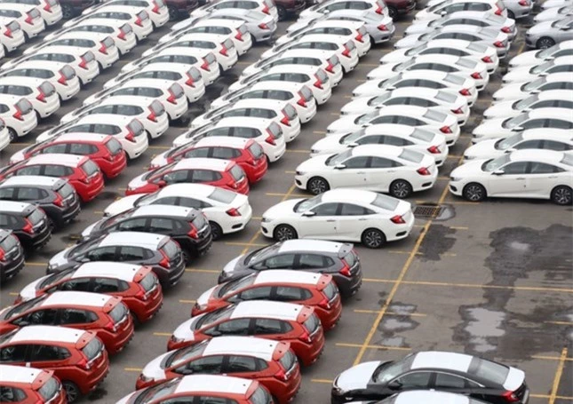 Thị trường ô tô Việt Nam giảm mạnh nhất khu vực trong năm 2023 ảnh 2