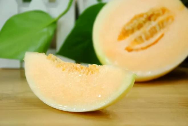 Dưa có ngọt hay không chỉ cần nhìn vào đây là biết, lão nông dạy cho chúng ta 3 mẹo chính xác