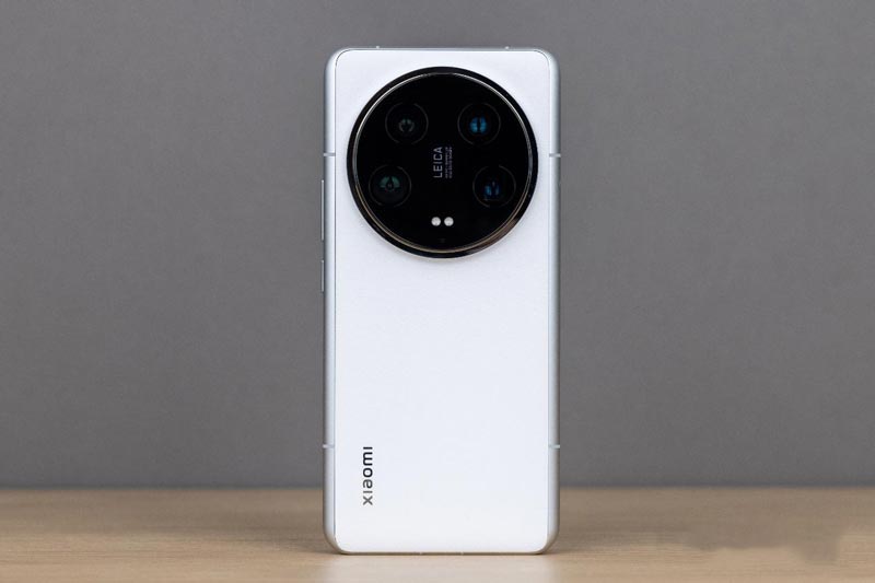 Ảnh chi tiết Xiaomi 14 Ultra vừa trình làng, giá từ 21,22 triệu đồng, cạnh tranh iPhone 15 Pro Max