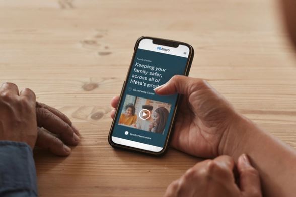 7 lời khuyên cho cha mẹ giúp con sử dụng mạng xã hội lành mạnh