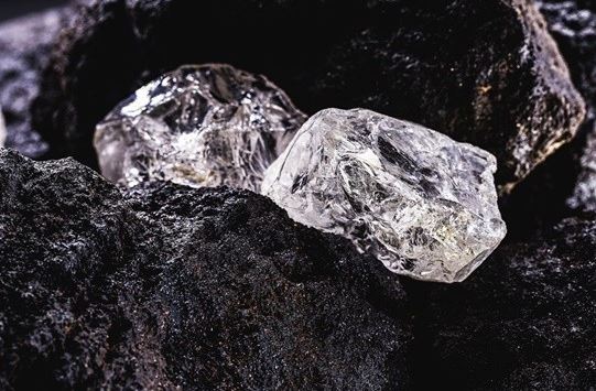 Giải mã bí mật về những vụ phun trào kim cương từ sâu trong lòng Trái đất