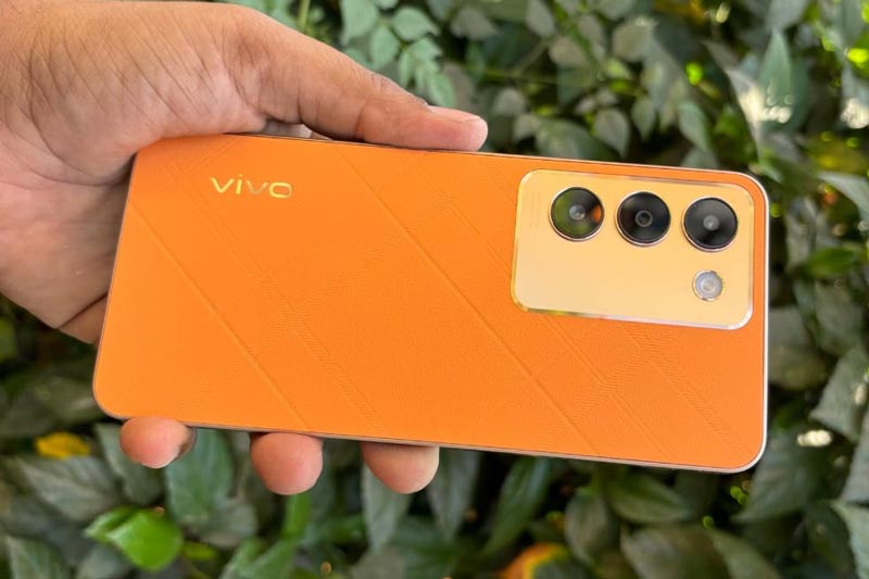 Smartphone chống nước, RAM 8 GB, sạc 44W, giá 5,67 triệu đồng