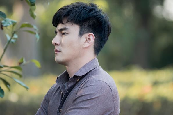 Tự hào có người yêu tài giỏi, tôi gửi ảnh khoe với bạn thân, ngờ đâu cậu ta chốt một câu chắc nịch khiến tôi tái xám mặt mày