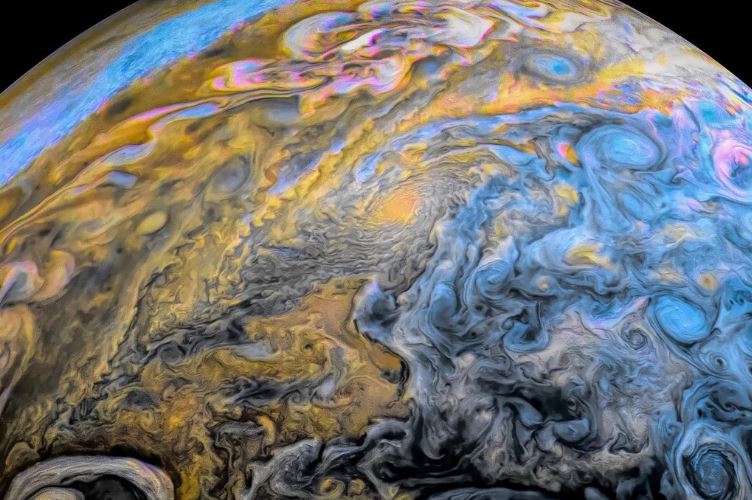 Tại sao tàu thăm dò của con người không thể hạ cánh trên Sao Mộc?