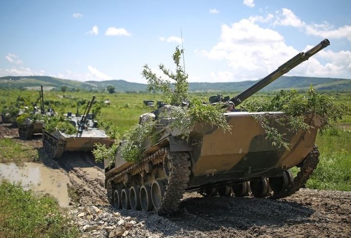 Đạn 30 mm của BMP-3 dễ dàng xuyên giáp xe chiến đấu bộ binh Bradley