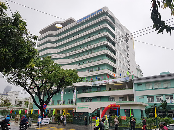 Đưa vào hoạt động hai trung tâm điều trị chuyên sâu tại Bệnh viện Đà Nẵng