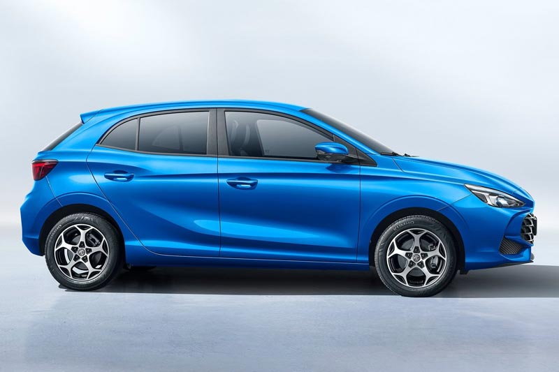 Xe hơi công suất 192 mã lực, ‘uống xăng như ngửi’, giá gần 600 triệu đồng, cạnh tranh Toyota Yaris