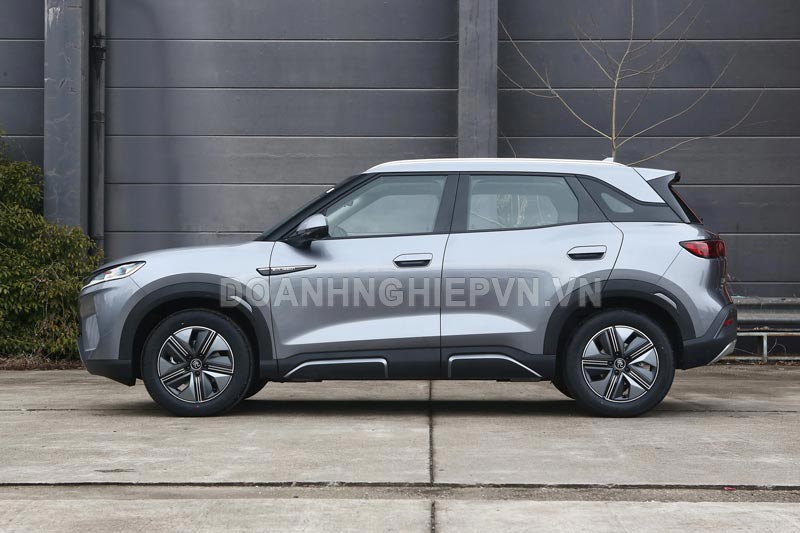 Đối thủ của Toyota Corolla Cross chốt thời điểm ra mắt, giá gần 330 triệu đồng