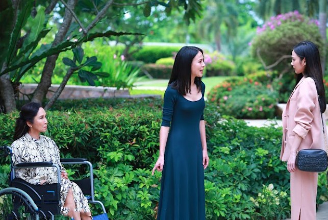 Chị dâu vừa trách mẹ chồng vừa bật khóc nức nở trước mặt cả nhà khiến vợ chồng tôi chỉ biết nhìn nhau