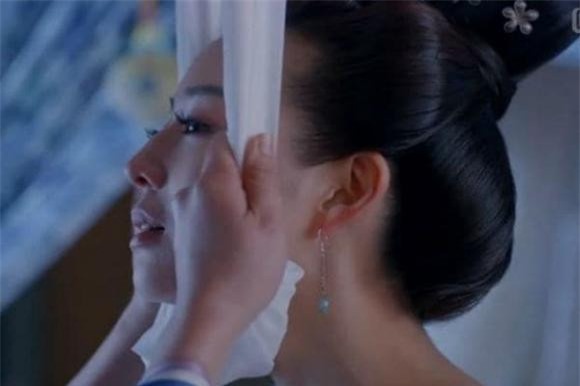 phi tần ngoại tình 0 hoàng đế, phi tần, phi tần cắm sừng vua, phi tần ngoại tình, hình phạt phi tần ngoại tình