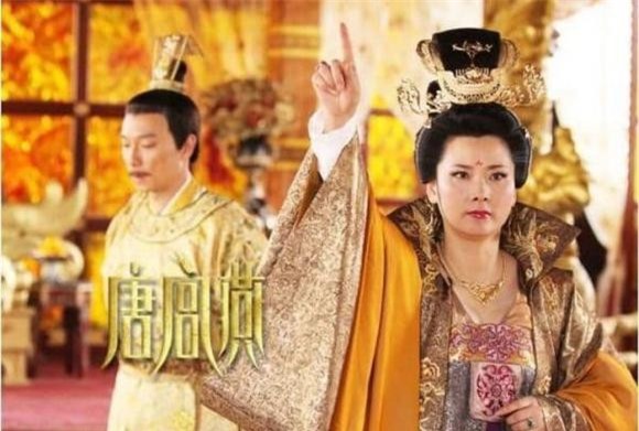 phi tần ngoại tình 0 hoàng đế, phi tần, phi tần cắm sừng vua, phi tần ngoại tình, hình phạt phi tần ngoại tình