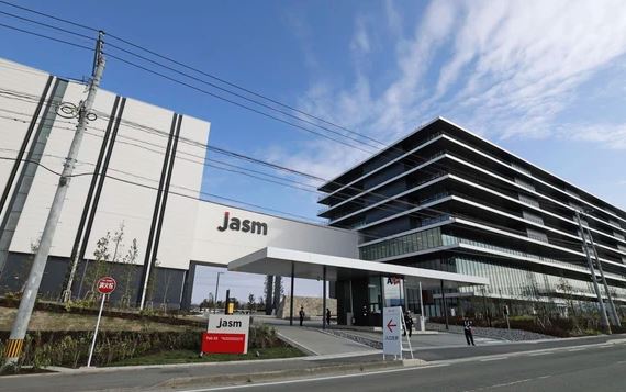 Nhật Bản quay lại đường đua chất bán dẫn