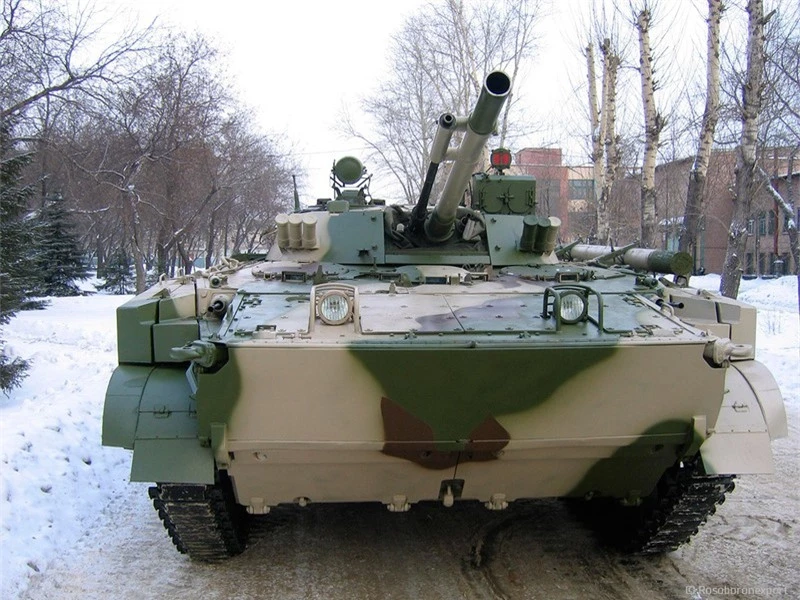 Theo thông báo, trinh sát trên không đã phát hiện ra nơi tập trung binh sĩ cũng như phương tiện cơ giới của Quân đội Ukraine trong vành đai rừng.