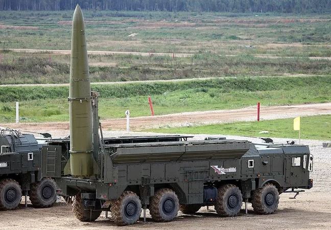 Tên lửa Iskander-M sẽ mang đầu đạn 800 kg và đạt tầm xa 1.000 km?