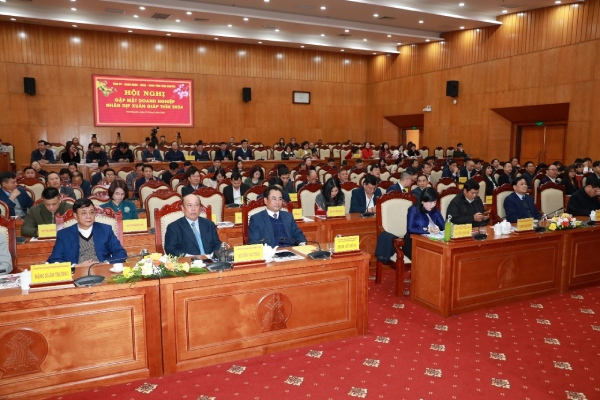 Lãnh đạo tỉnh Thái Nguyên gặp mặt doanh nghiệp dịp đầu xuân
