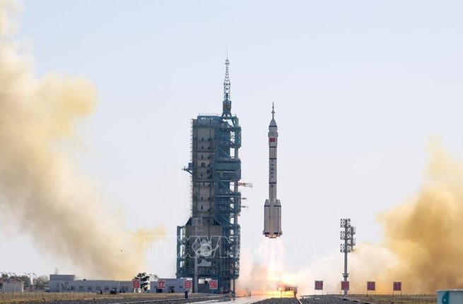 Phi hành đoàn Thần Châu - 17 chuẩn bị thực hiện sứ mệnh thứ hai ngoài không gian 