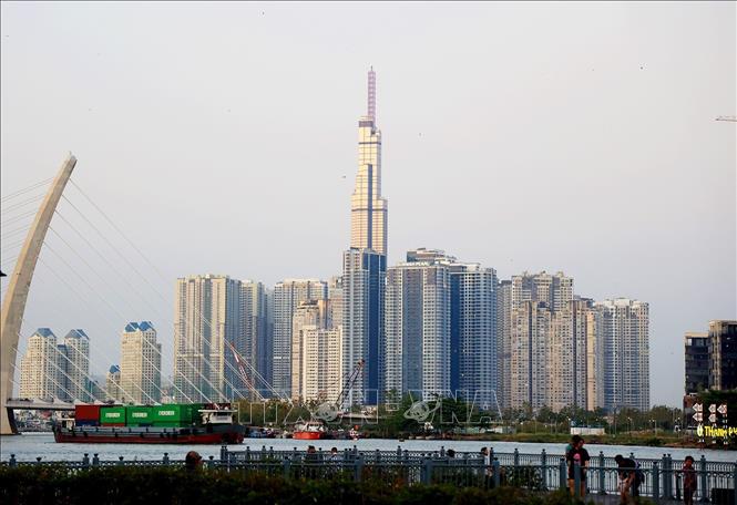 S&#x1EE9;c h&#xFA;t th&#x1ECB; tr&#x1B0;&#x1EDD;ng b&#x1EA5;t &#x111;&#x1ED9;ng s&#x1EA3;n Vi&#x1EC7;t Nam