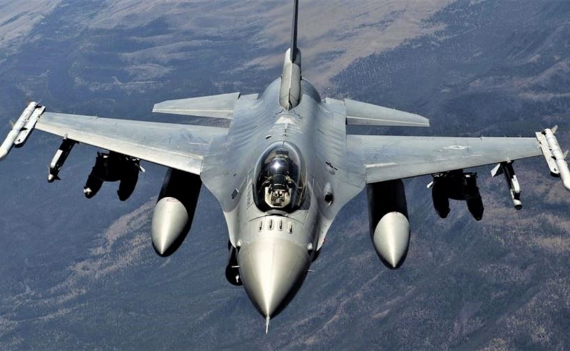 Đan Mạch tặng tiêm kích F-16 đầu tiên cho Ukraine vào mùa hè