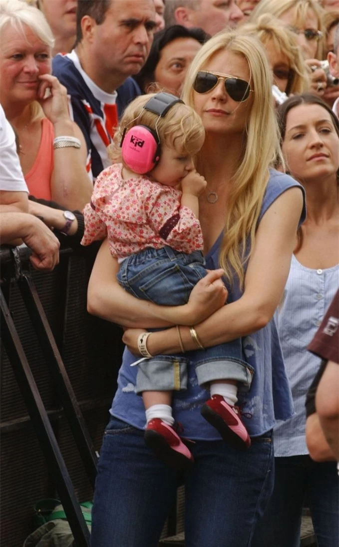 Apple Martin là con gái đầu lòng của Gwyneth Paltrow và Chris Martin
