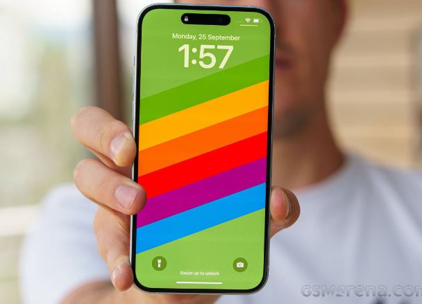 Giá đập hộp iPhone 15 Plus tiếp tục giảm mạnh tháng 3, Galaxy S24 Plus, Xiaomi 13T Pro lo thất sủng