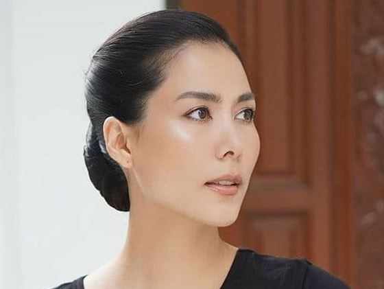 Cô gái lạ vác bụng bầu đến nhà ăn vạ, vợ có tình huống xử lý tài tình cứu tôi 'một bàn thua' trông thấy