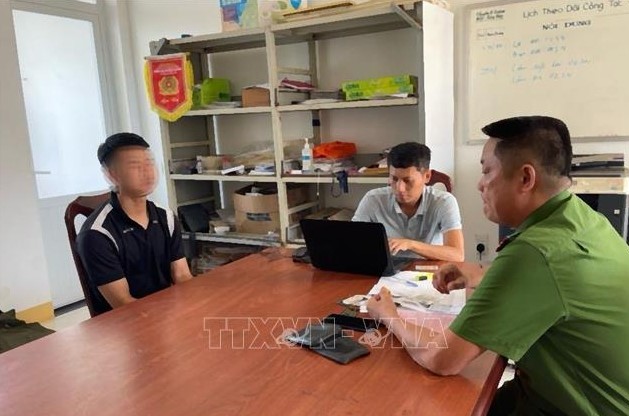 Bắt giữ nhanh đối tượng cướp tiệm vàng tại Đắk Lắk