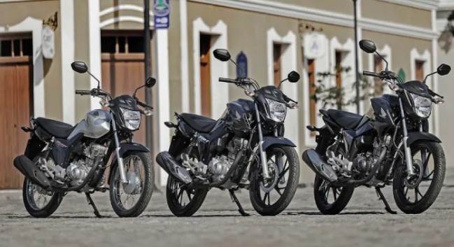 Honda ra mắt ‘vua côn tay’ 160cc đẹp mê ly, trang bị xịn hơn Winner X và Yamaha Exciter, giá hấp dẫn