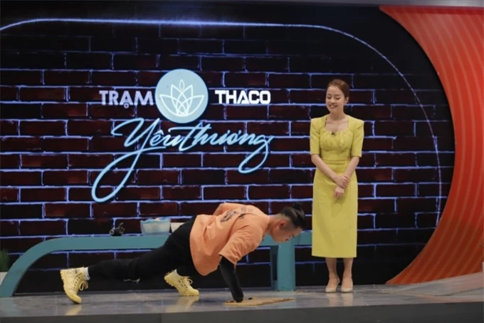 Những tia nắng ấm áp hội tụ trong Gala Trạm yêu thương