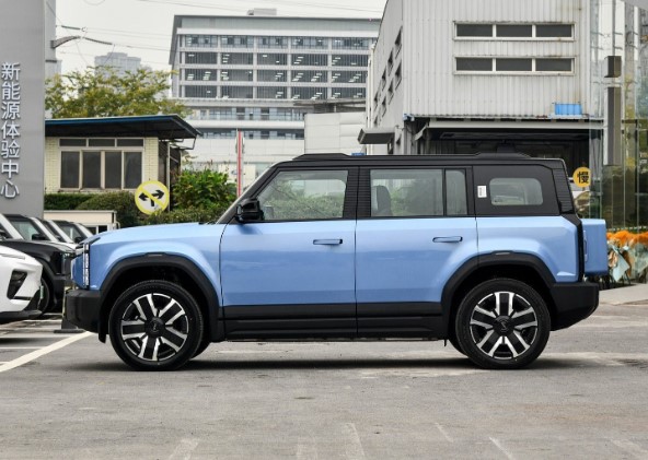 Apple có thể từ bỏ iCar nhưng hãng này thì không – lập tức cho ra xe điện iCar kích thước ngang Kia Seltos, giá từ 370 triệu