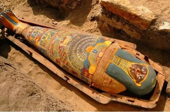 Xác ướp 2.500 năm tuổi của một thương gia được tìm thấy ở Giza, Ai Cập vào năm 2005. (Ảnh: Marc Deville qua Getty Images)