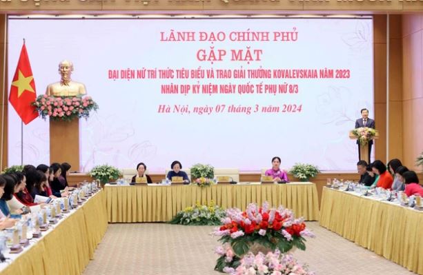 Tỏa sáng phẩm chất cao đẹp của phụ nữ Việt Nam, góp phần xây dựng đất nước hùng cường