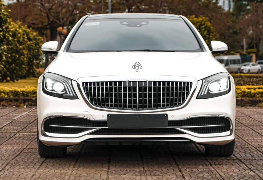 Xe siêu sang Mercedes-Maybach S450 lăn bánh 5 năm mất giá ngang một chiếc BMW X5